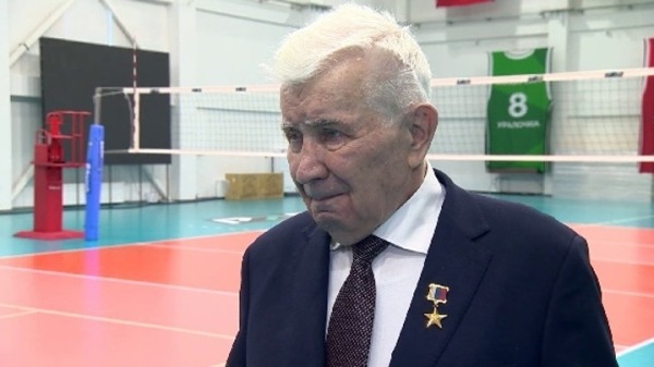 Фильм "Карполь. 85" о легенде российского волейбола появился на "Смотрим"